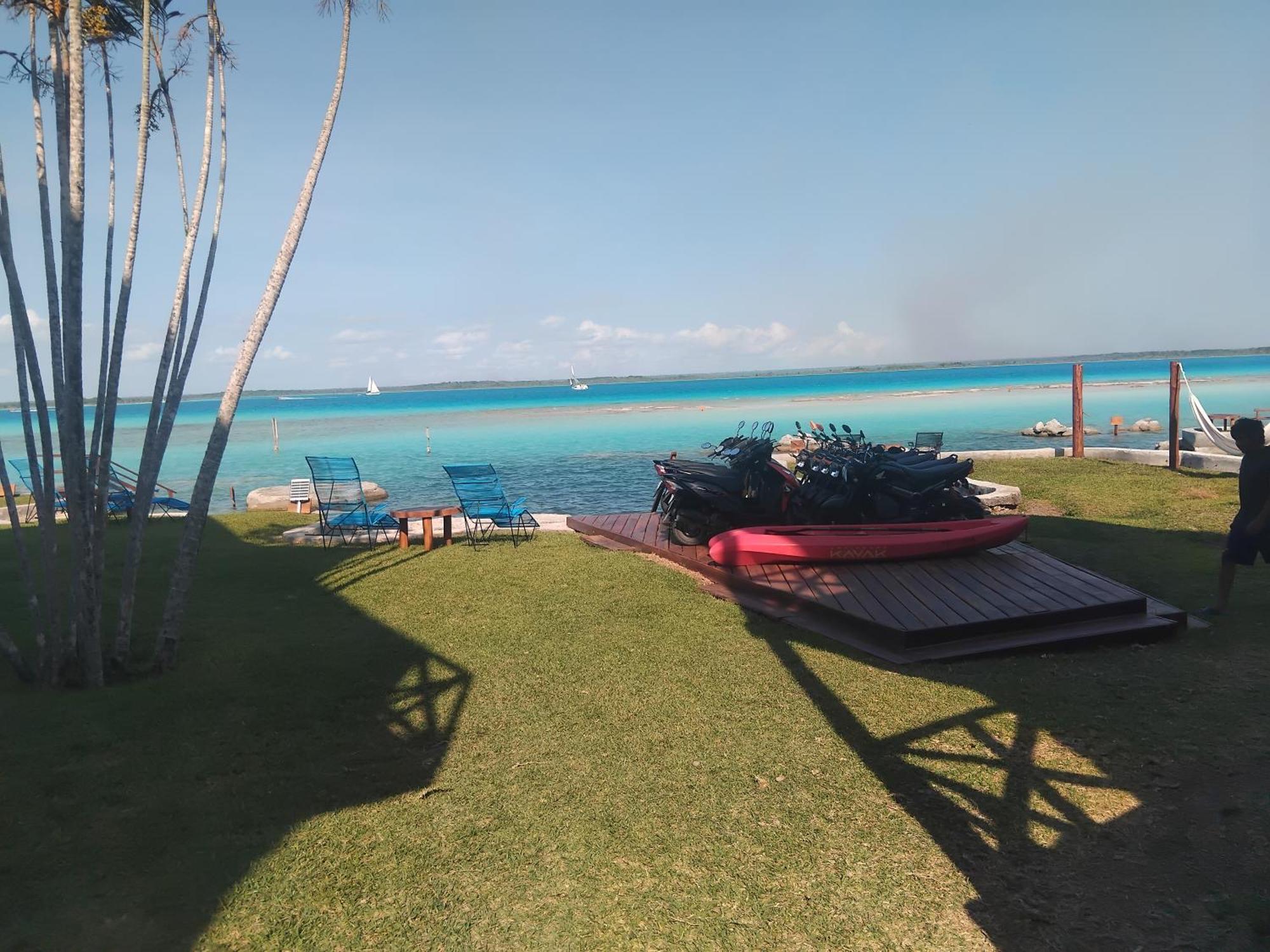 Blue Caribe Bacalar Front Lagoon Екстериор снимка