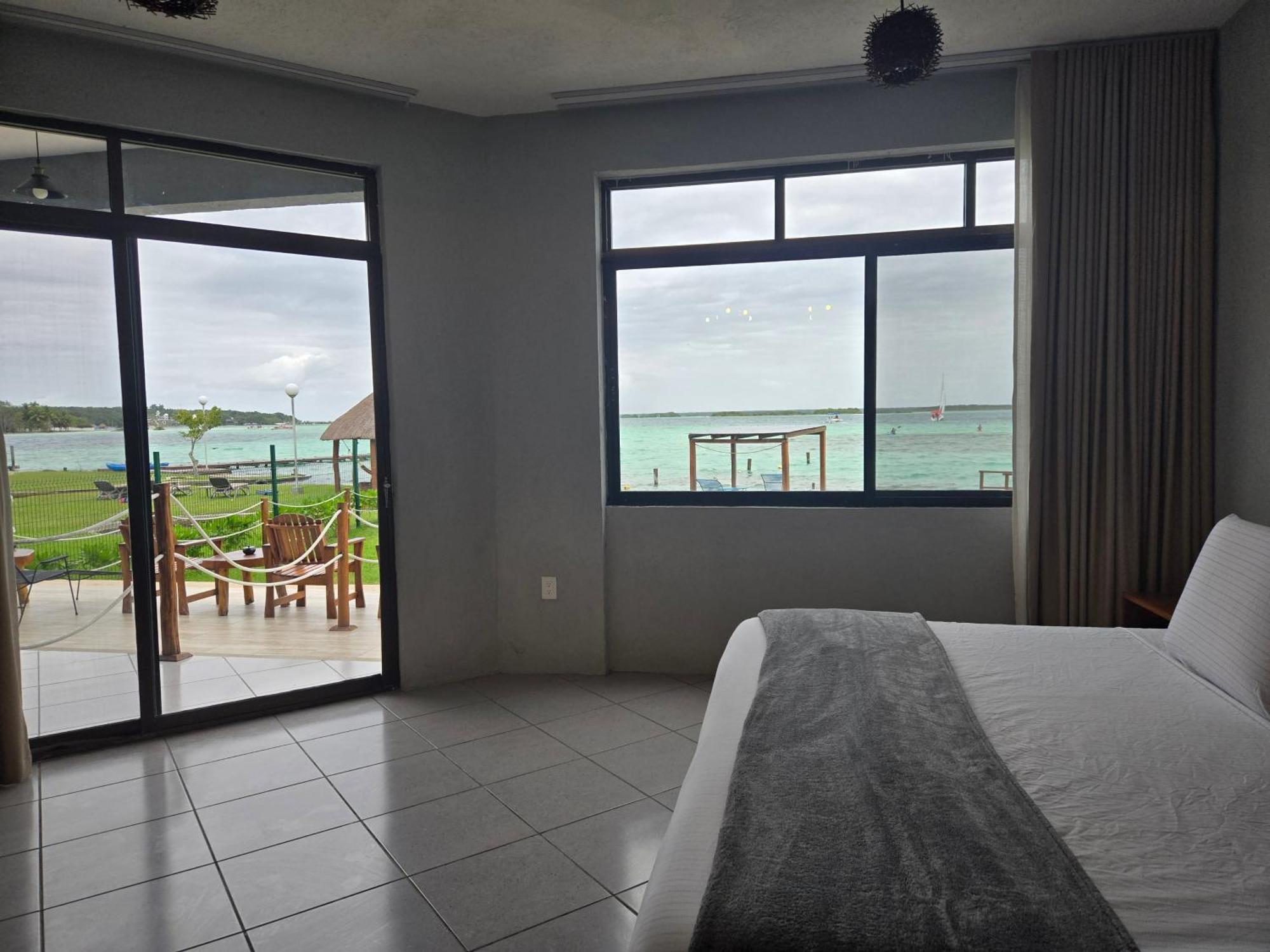 Blue Caribe Bacalar Front Lagoon Екстериор снимка